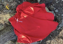 Una de las casullas sustraidas y recuperadas