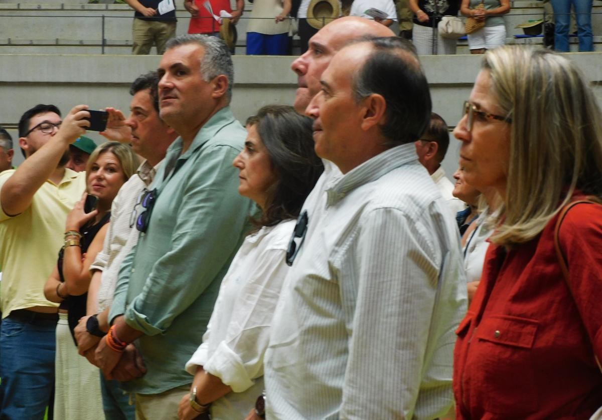 Dirigentes populares en la presentación de la Alianza por Almaraz