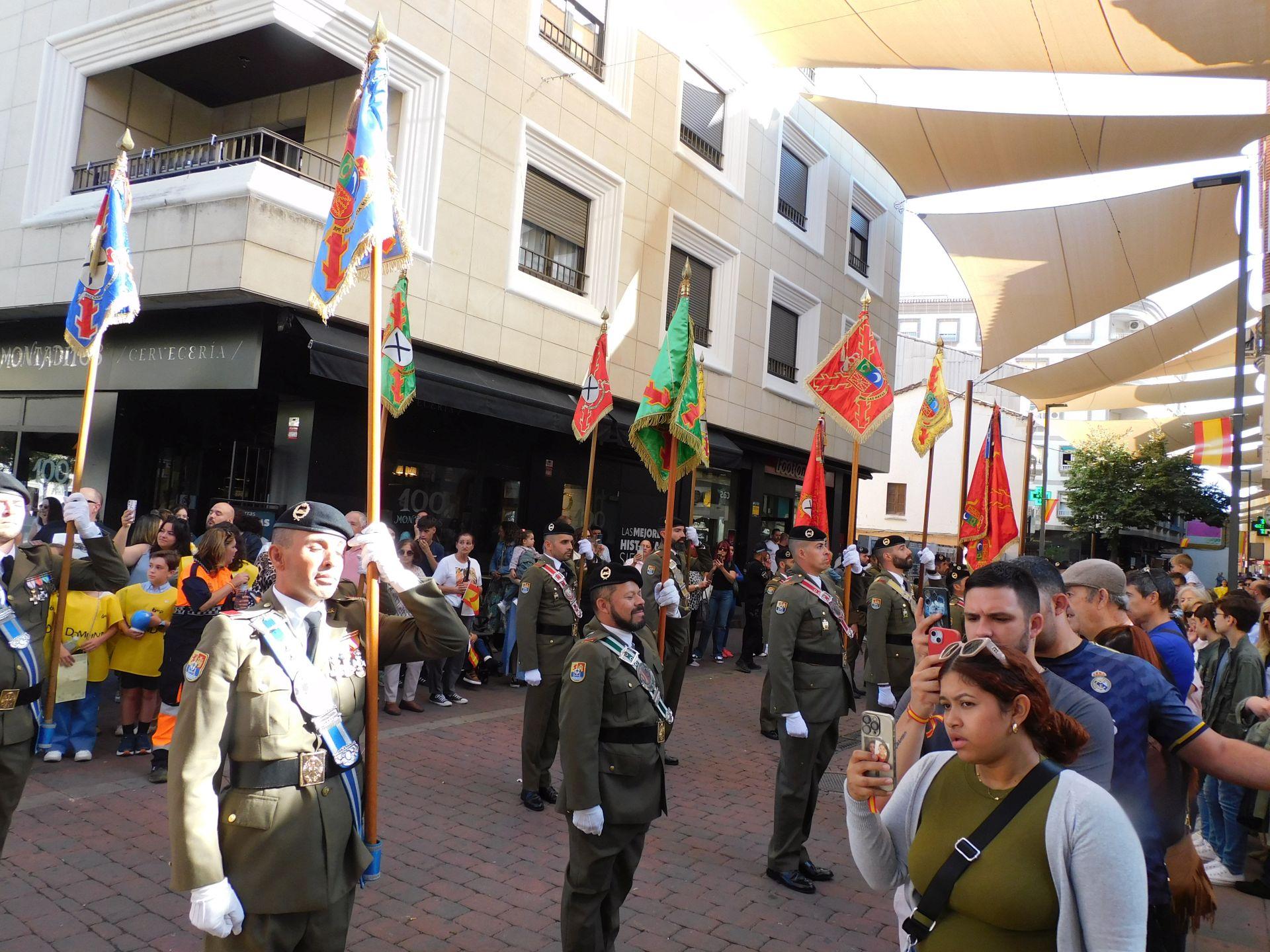 Unos 200 'jurandos' protagonizan una emotiva jura de bandera para personal civil