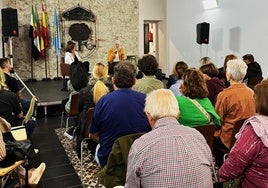 Expectación por escuchar a Juan Luis Arsuaga en La Inmaculada