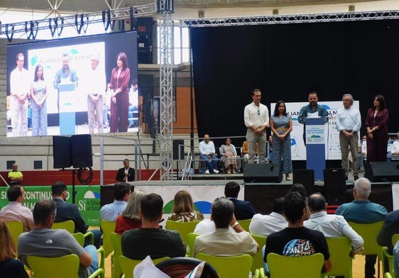 'Sí a Almaraz, Sí al Futuro' pide una reunión a la vicepresidenta Yolanda Díaz