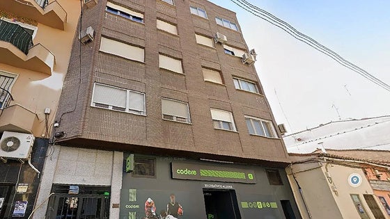 Daños materiales en el incendio originado en un portal de un edificio