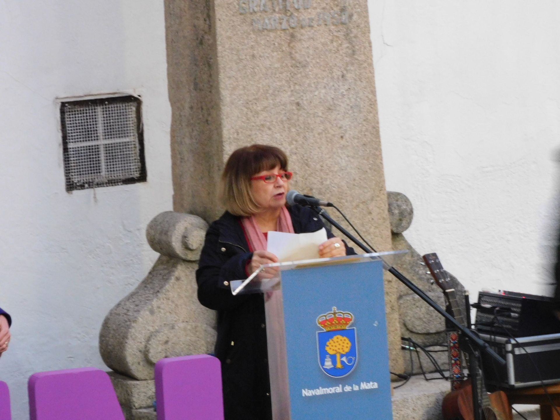 Trini leyó una poesía