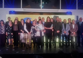 Foto de familia de los galardonados