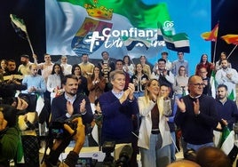 Primeros momentos del acto que se celebró en el pabellón de Navarrosa