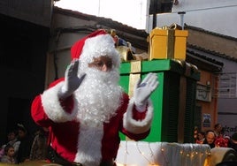 La visita de Papá Noel cierra las actividades municipales previas a Navidad