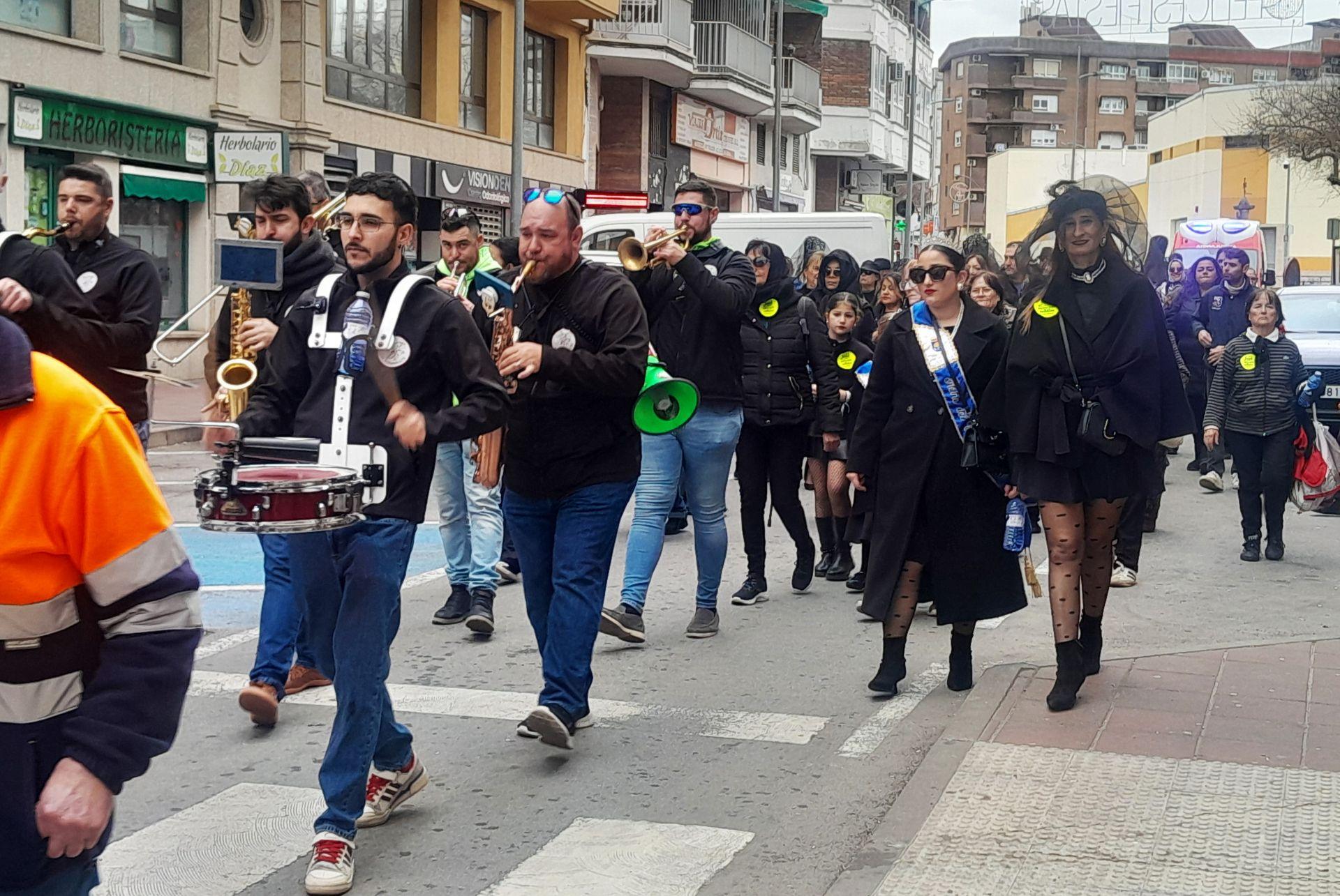 La sardina y los fuegos artificiales despiden, un año más, el Carnaval