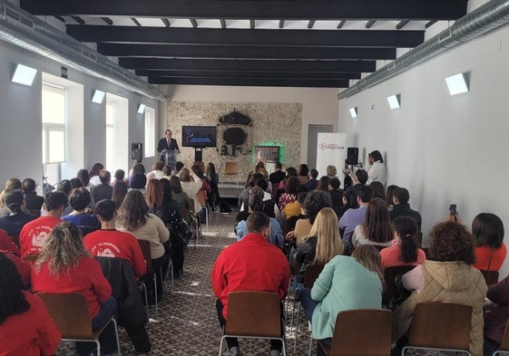 La Cámara de Comercio formará en financiación y liderazgo empresarial