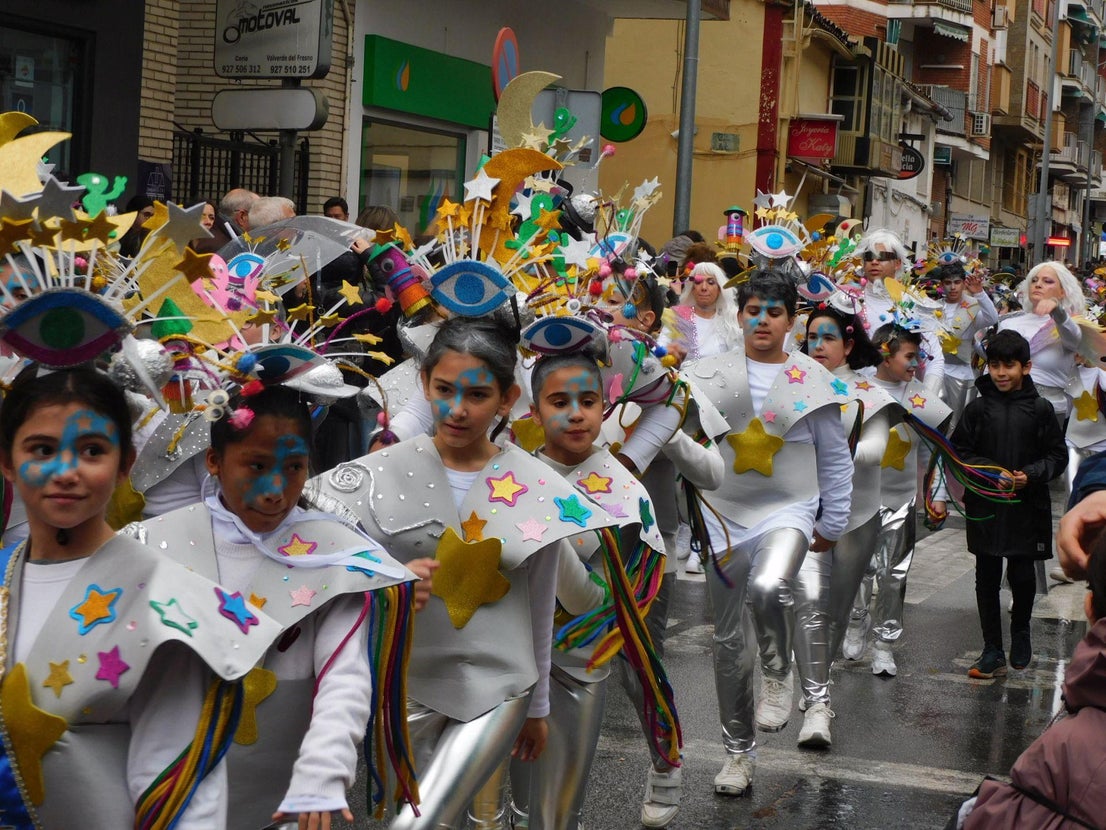 El Carnaval copa el número de marzo de HOY Navalmoral