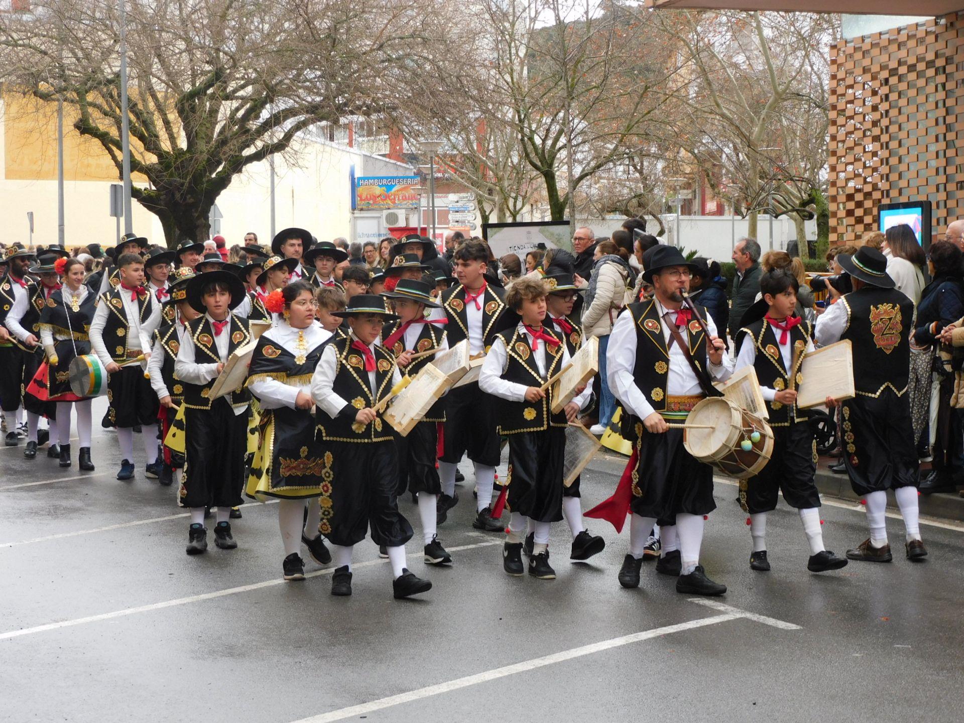 El Carnaval copa el número de marzo de HOY Navalmoral