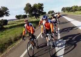 Nicolás Rivero con su inseparable bicicleta