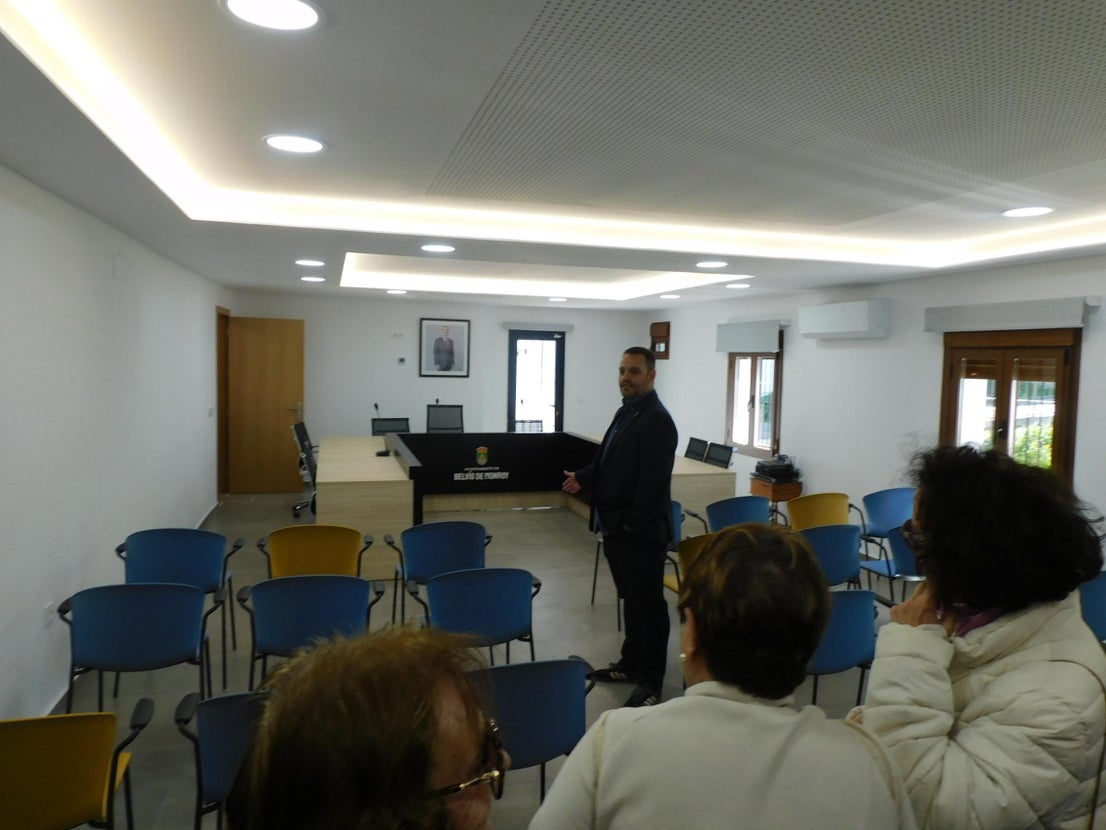 Belvís de Monroy inaugura un Ayuntamiento «cinco estrellas»