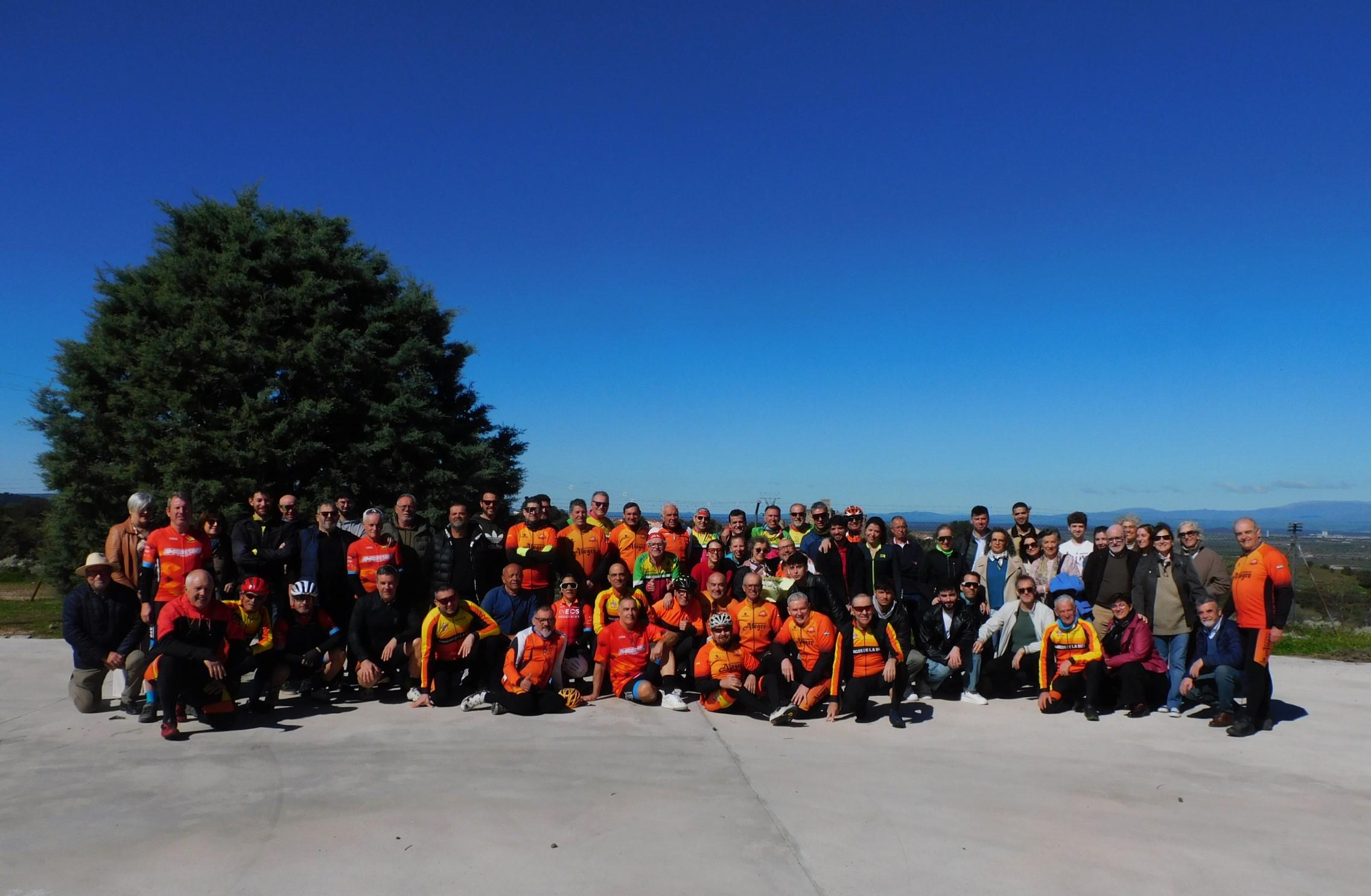 Emotivo homenaje a Nicolás Rivero de los Amigos de la Bici
