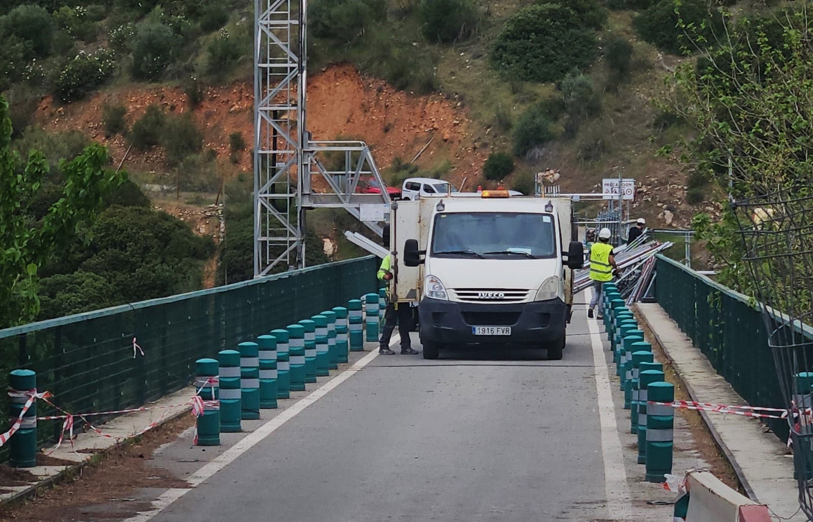 Primeros trabajos en el puente
