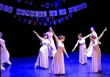 El teatro acogerá el miércoles la celebración, un año más, del Día de la Danza