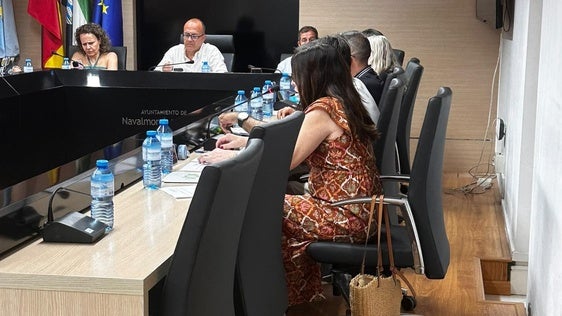 El pleno aprueba una moción de Vox «contra la corrupción del Gobierno de Pedro Sánchez»