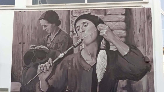 Deleitosa homenajea a sus emigrantes