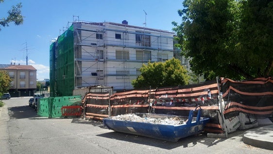 La reforma de las viviendas de la Marcha Verde avanza a buen ritmo