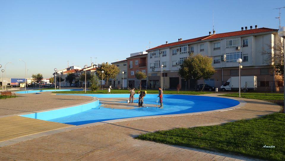 Trabajos de limpieza en las urbanzaciones 