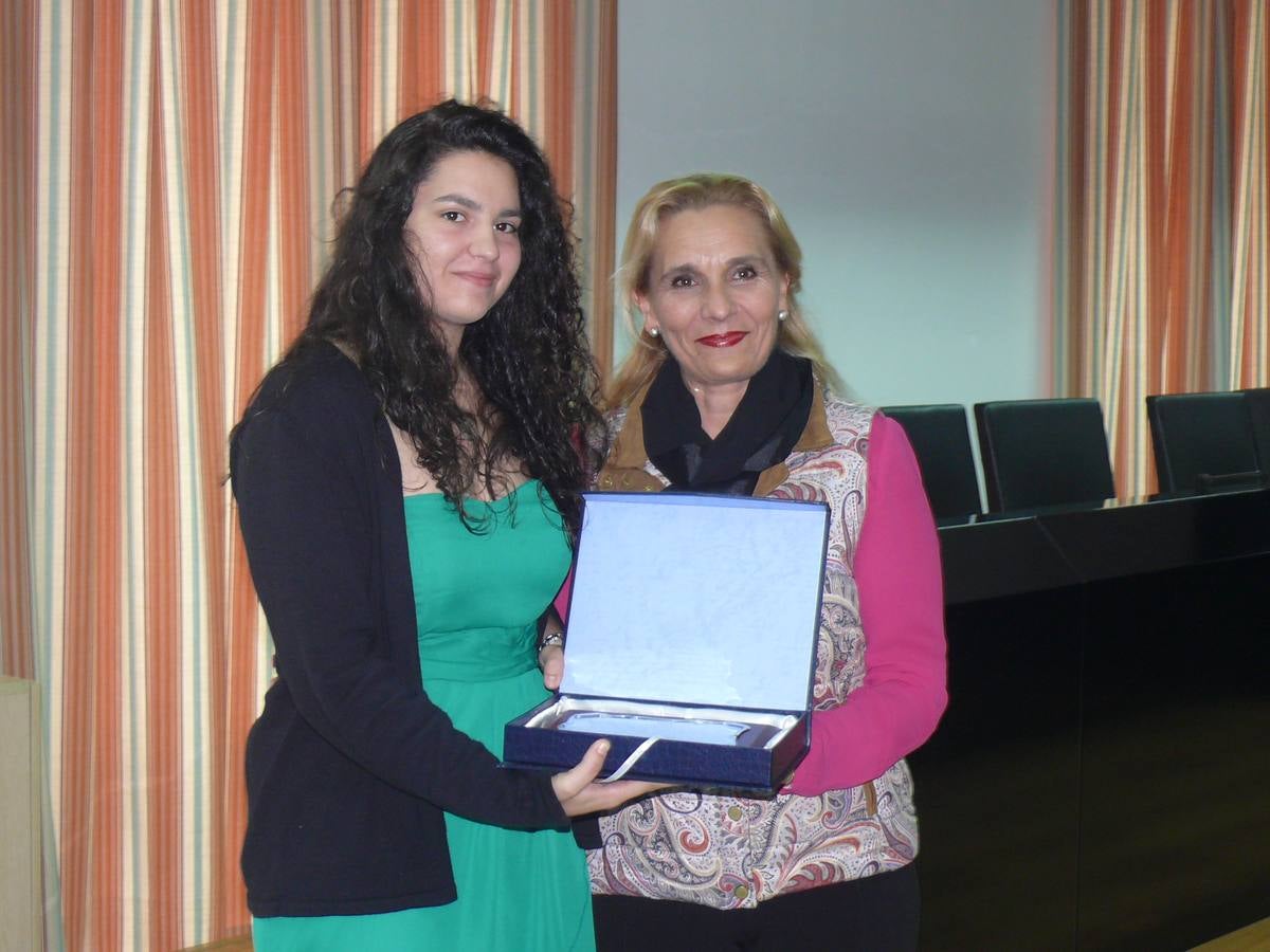 Los primeros premios se entregaron en septiembre del 2014 