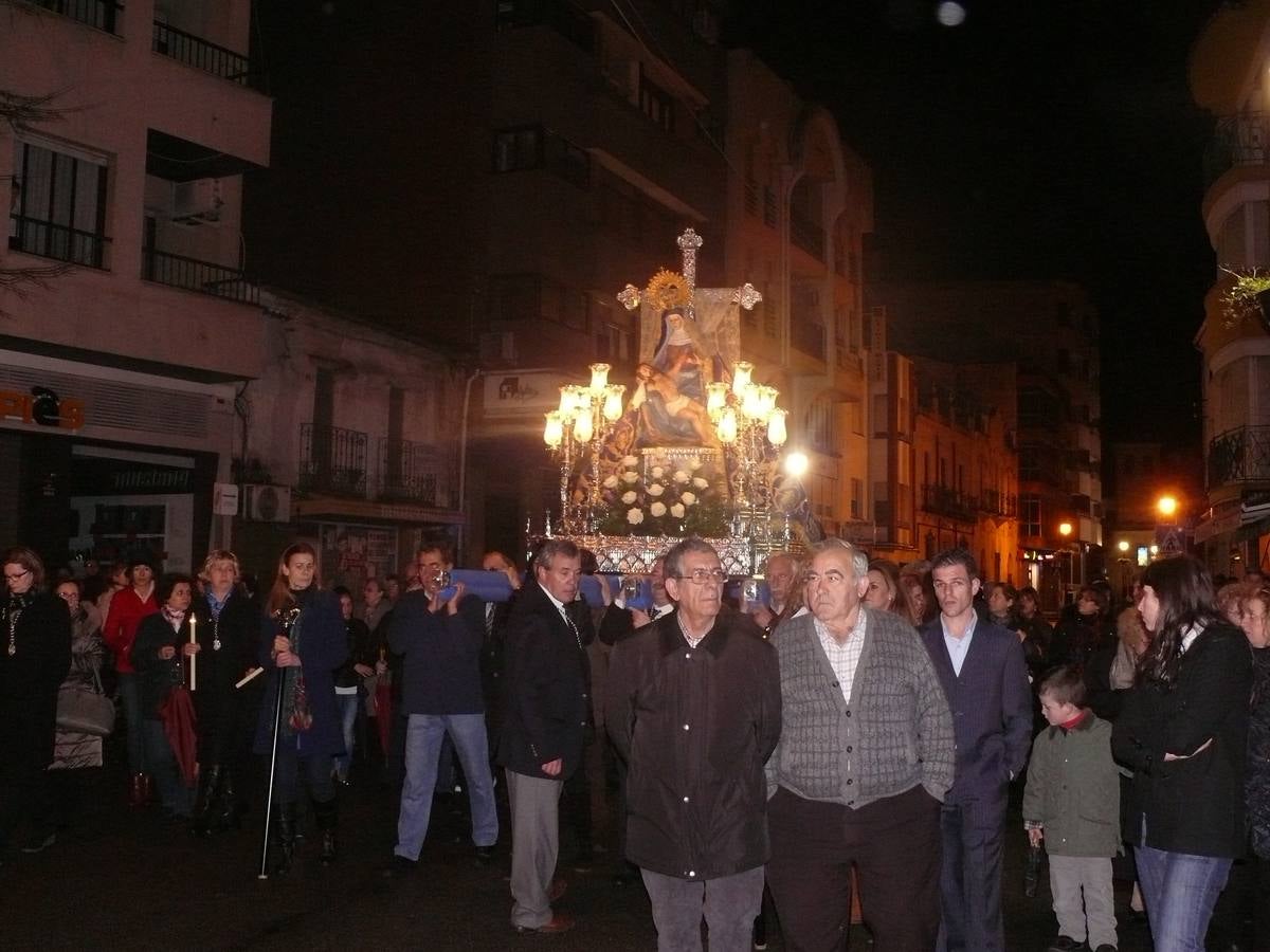 Procesión con la imagen de las Angustias 