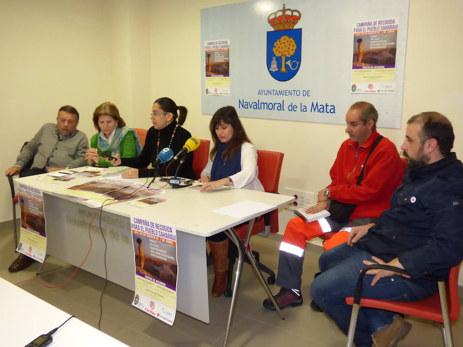 Presentación de la campaña de recogida de material 
