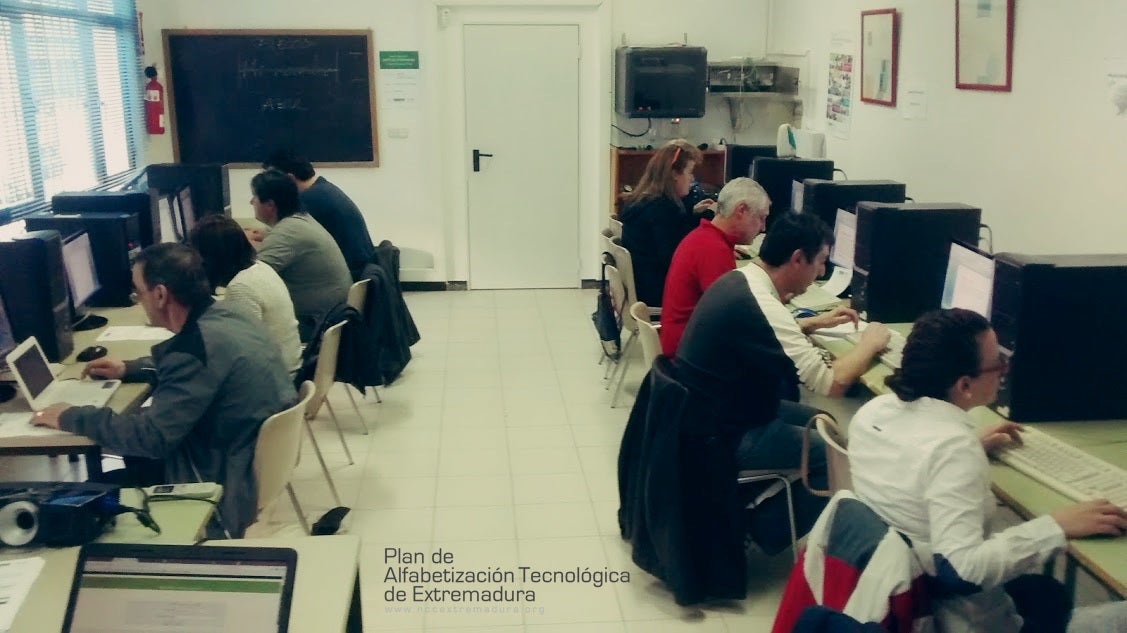 El Plan de Alfabetización Tecnológica ofrece nuevas acciones formativas
