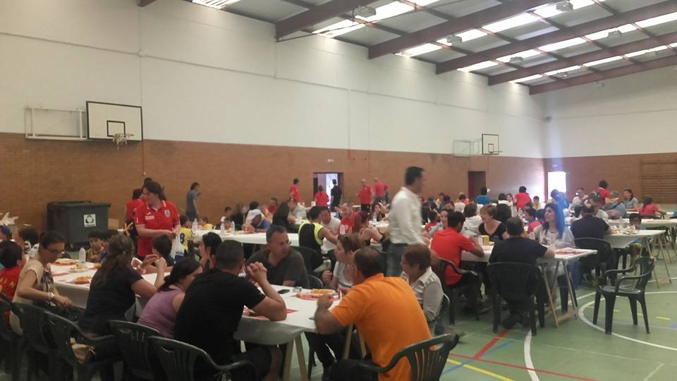 En los dos días se sirvieron cerca de 1.200 comidas 