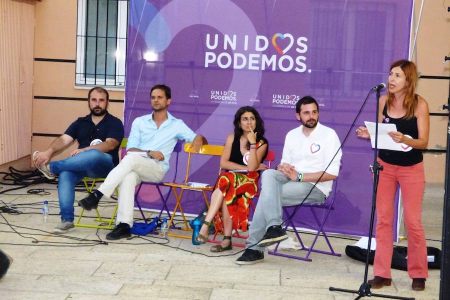 Noche electoral en Navalmoral con actos de Ciudadanos y Unidos Podemos