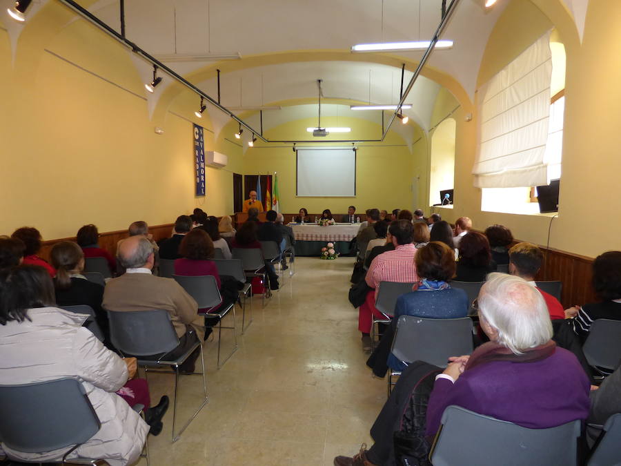 Dos autores andaluces ganan el XVIII Certamen de Relatos de Navidad