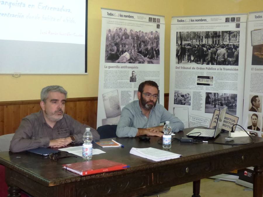 Valentín Tomén y Ramón González en la inauguración 