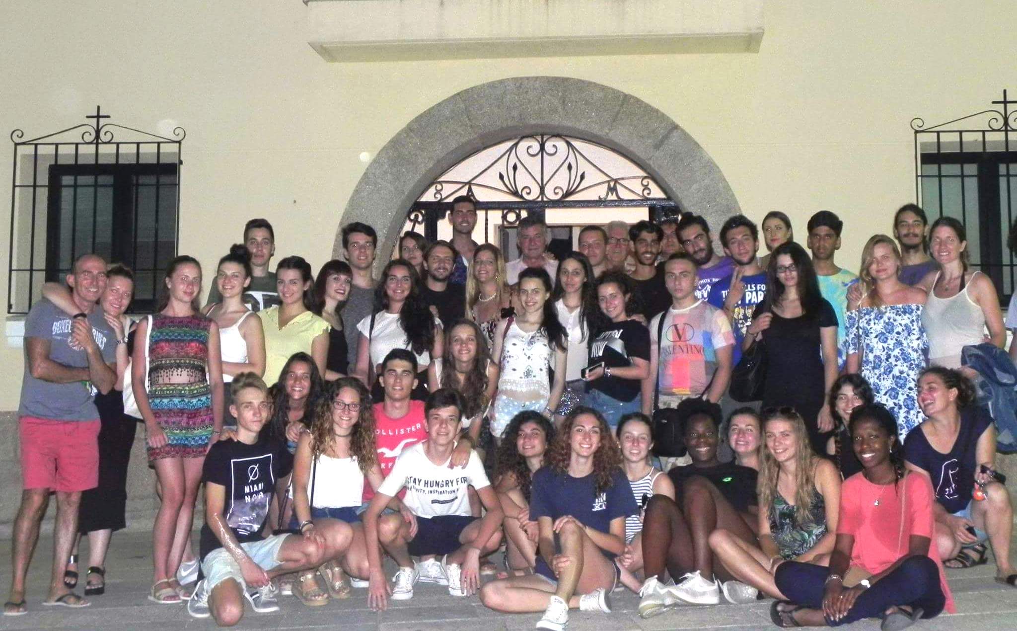 Recepción a los participantes en el encuentro 