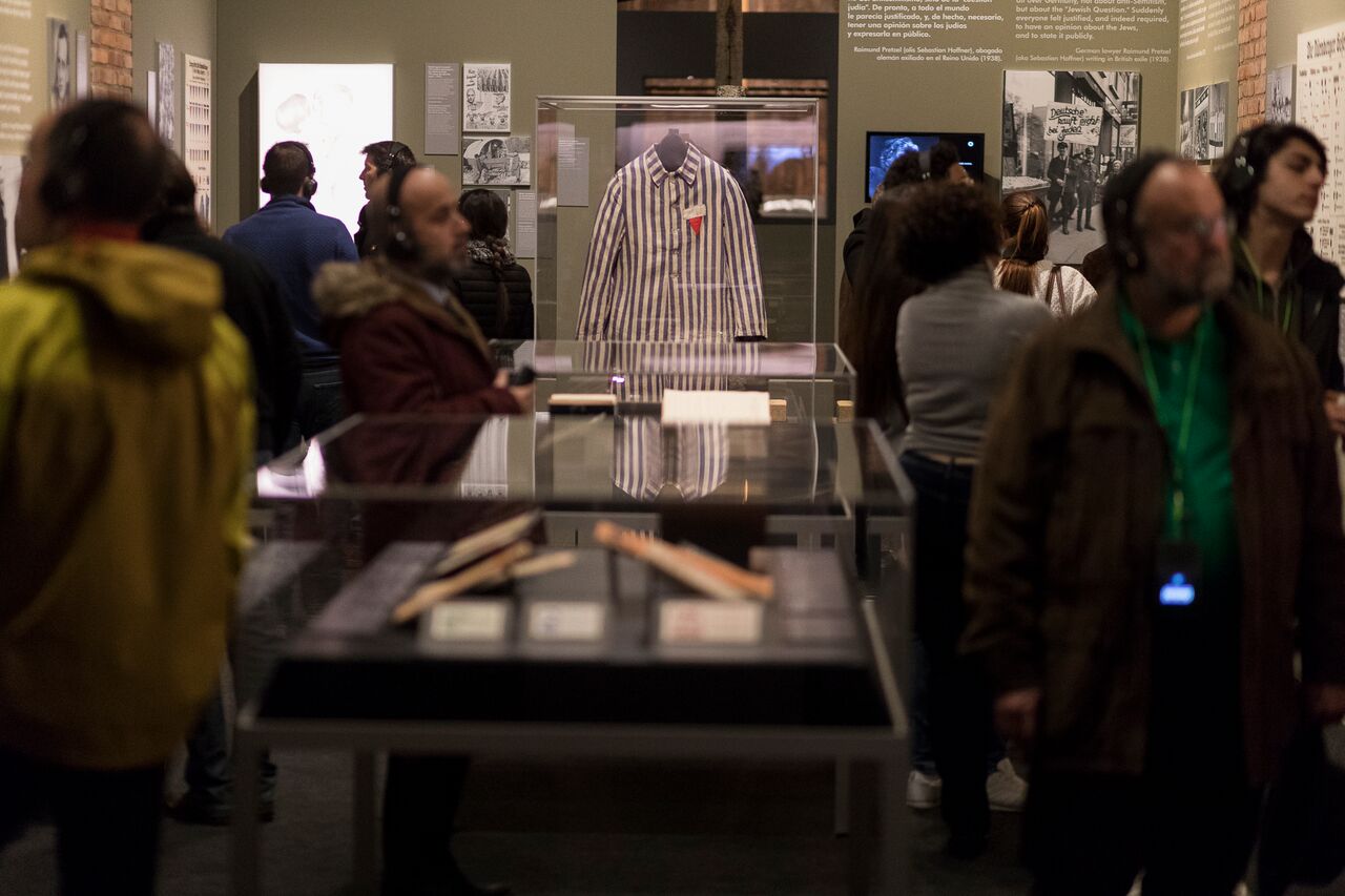 Cultura organiza una excursión a Madrid para ver la muestra sobre el campo de concentración de Auschwitz