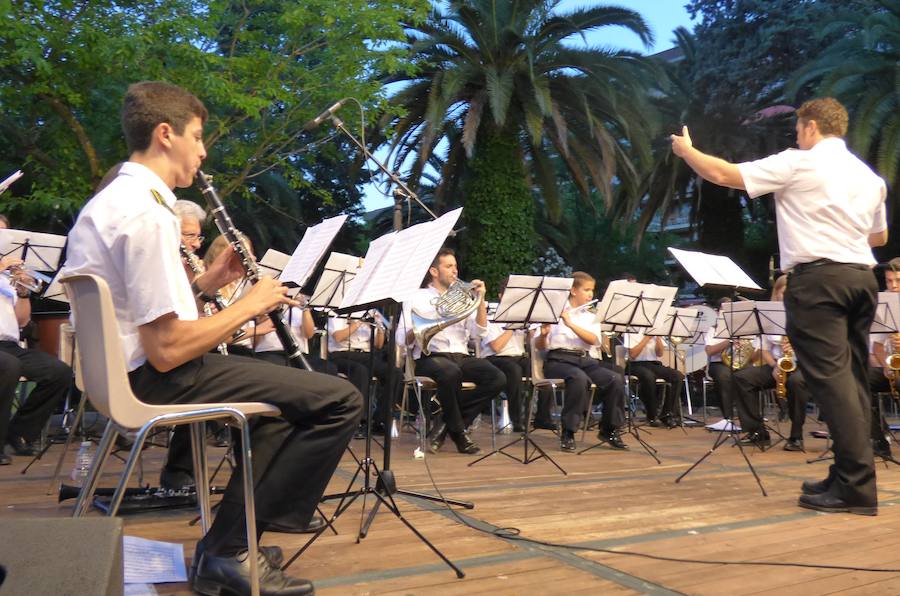 Nuevo encuentro de bandas de música en el parque municipal