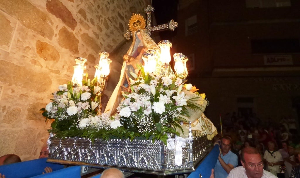 Las fiestas de la virgen de las Angustias se acercan a su fin