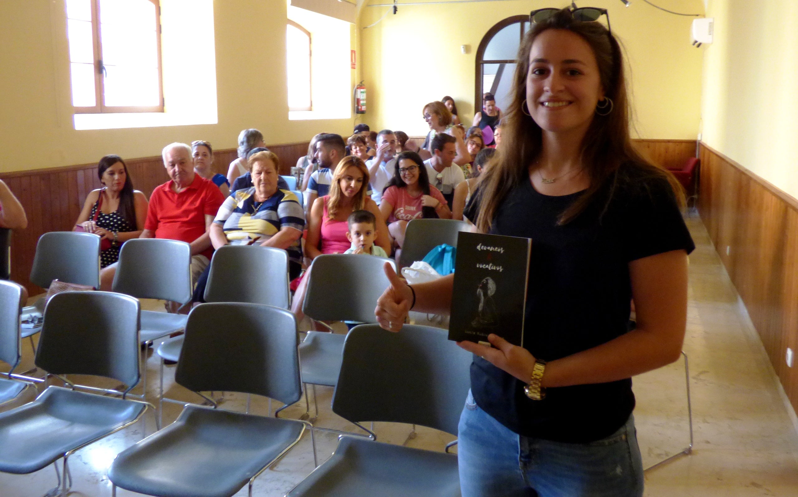 Presentación de su segundo libro en la Fundación Concha 