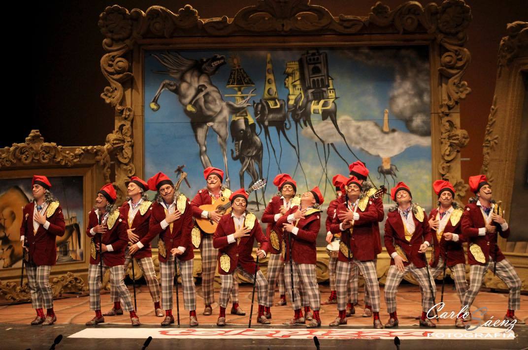 La murga 'Los 3W' vuelve con una fuerza surrealista que les ha convertido en finalista