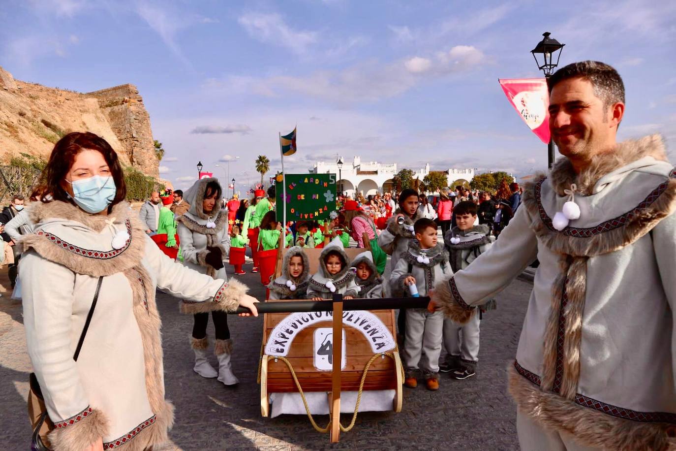 Con el desfile infantil dio comienzo el Carnaval oliventino. 