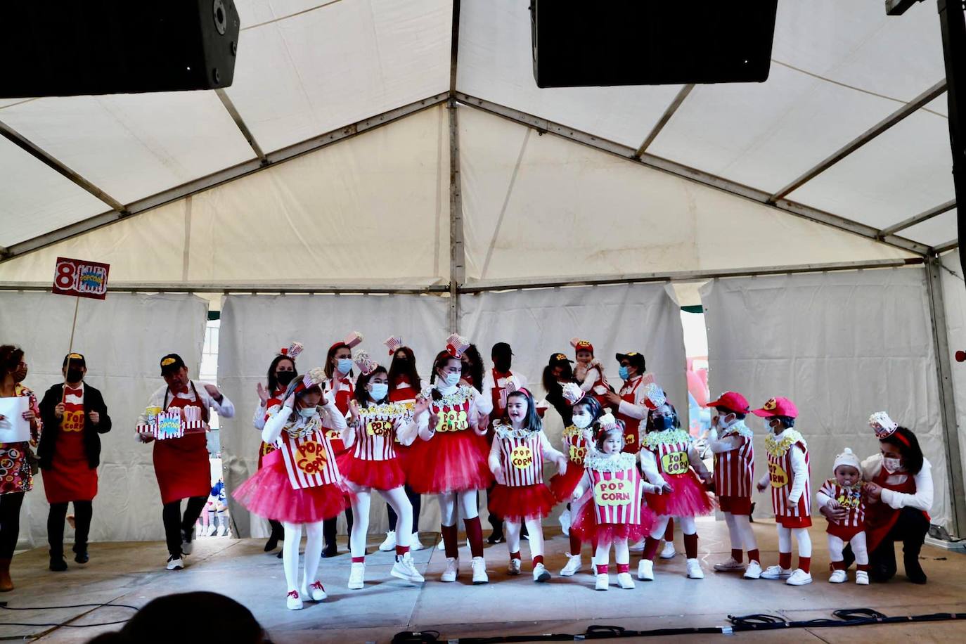 Con el desfile infantil dio comienzo el Carnaval oliventino. 