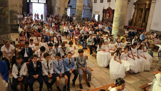 Los oliventinos acompañaron al Corpus Christi en su procesión