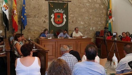 Celebrado el primer pleno extraordinario de la nueva legislatura