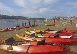 El descenso contó con casi 200 personas.