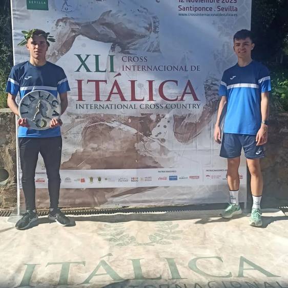 El atleta Andrés González Pacheco gana el Cross Internacional de Itálica en la categoría sub18
