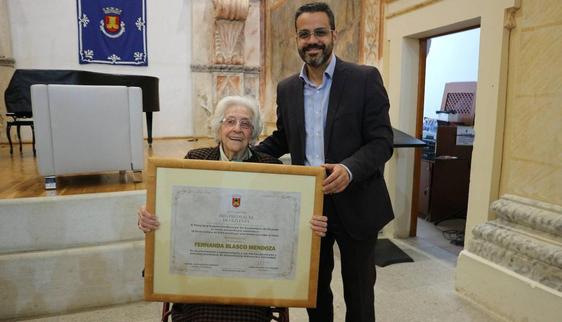 Fernanda Blasco fue nombrada Hija Predilecta el día de su 100 cumpleaños