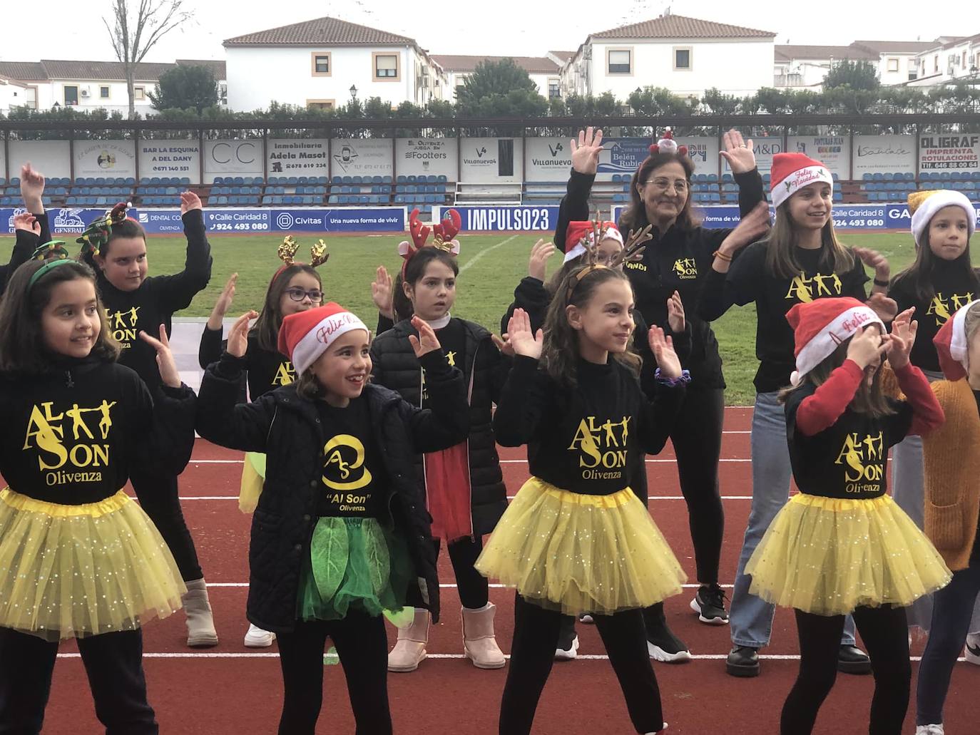 Solidaridad, deporte y mucha diversión en la I San Silvestre de la ciudad