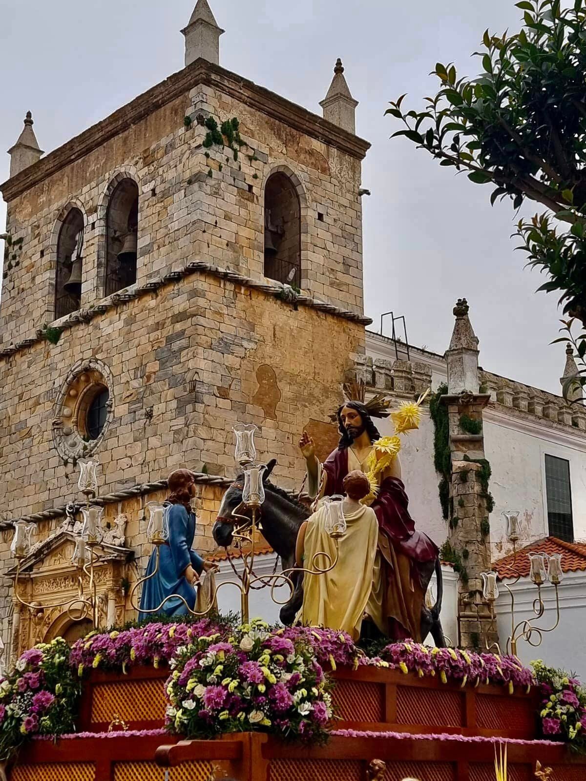 Olivenza arrancó con el pregón una Semana Santa llena de fervor y devoción