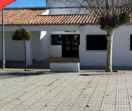 Sale a licitación el bar-cafetería municipal de San Rafael