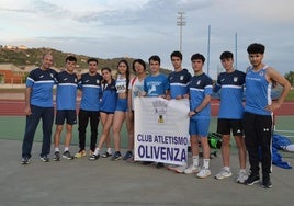 Integrantes del Club oliventino.