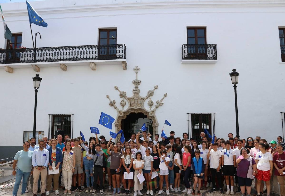 Los participantes en los actos del Día de Europa.