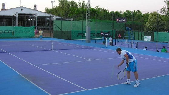 Abierta la inscripción para el primer torneo de dobles de tenis Ciudad de Olivenza